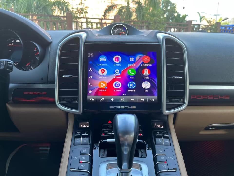 màn hình Android xe Porsche Canyenne