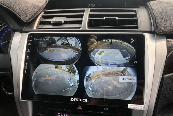 lắp màn hình Zestech liền camera 360 xe Totyota Camry